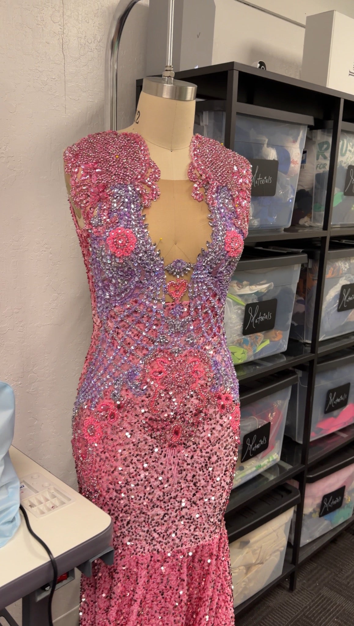 white christmas dresses COSTUME RENTAL main image 1