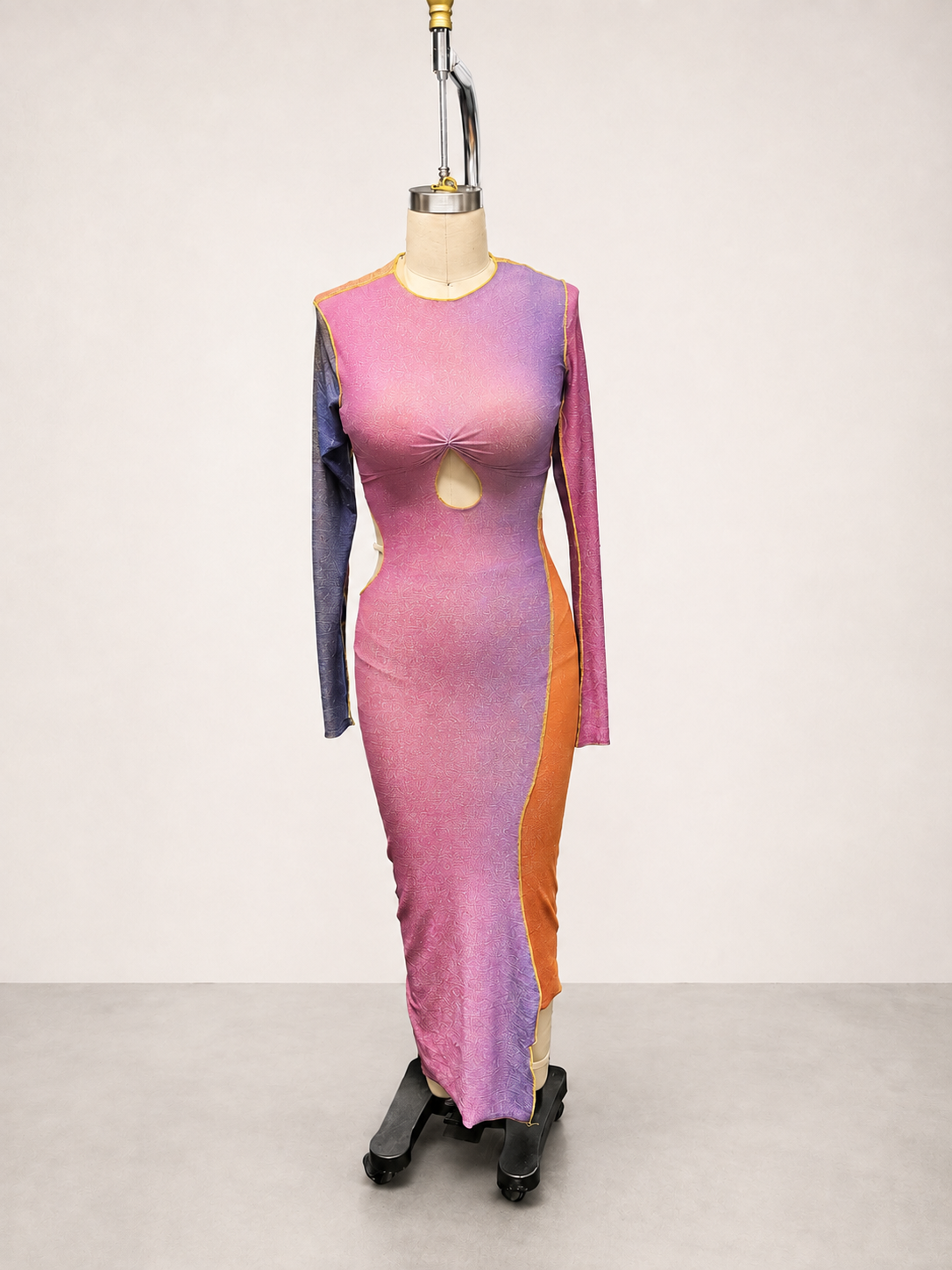 THE COLOR SHIFT DRESS.